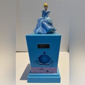 Vintage Disney Cinderella Digital Coin Counting Bank Piggy Bank Pumpkin Carriage